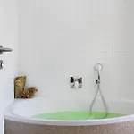 Reetdorf Geltinger Birk Kuenstlerkate Rohrsaenger 別荘 Nieby (Nieby, Schleswig-Flensburg)